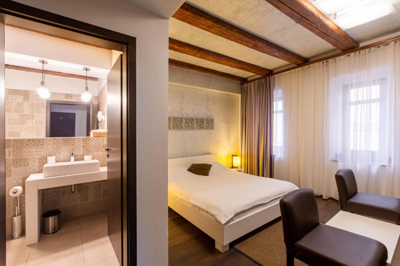 Vendi Grand Square Residence Nagyszeben Kültér fotó