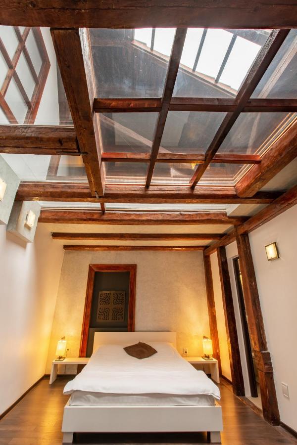 Vendi Grand Square Residence Nagyszeben Kültér fotó