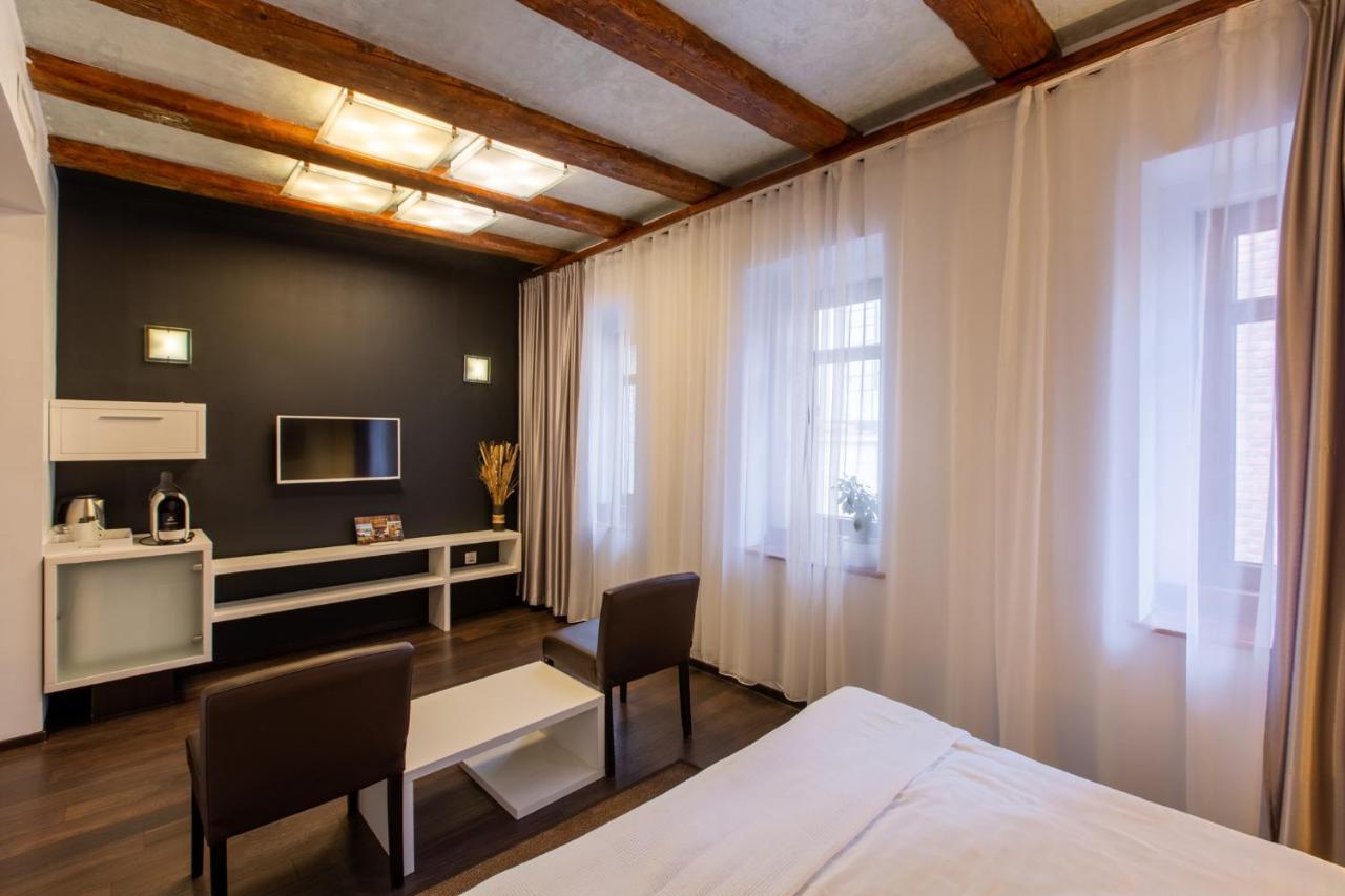 Vendi Grand Square Residence Nagyszeben Kültér fotó