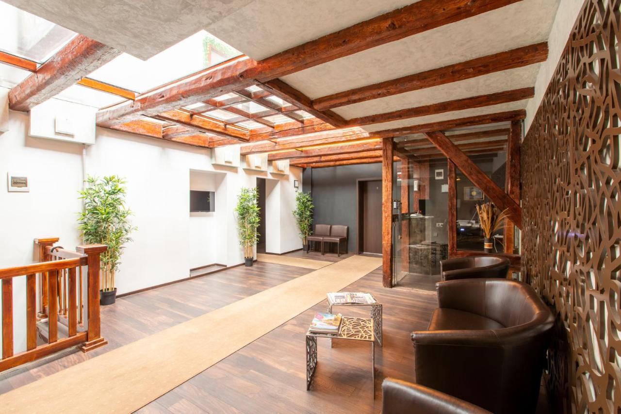 Vendi Grand Square Residence Nagyszeben Kültér fotó